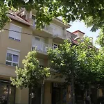 Lejlighed City Apartman *