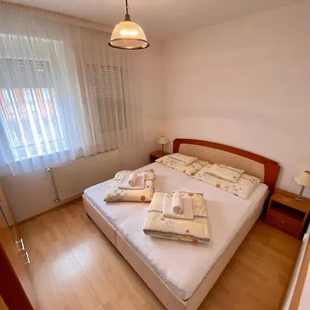 City Apartman Lejlighed