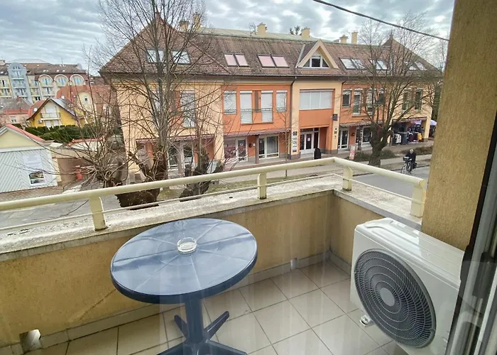 City Apartman Lägenhet *